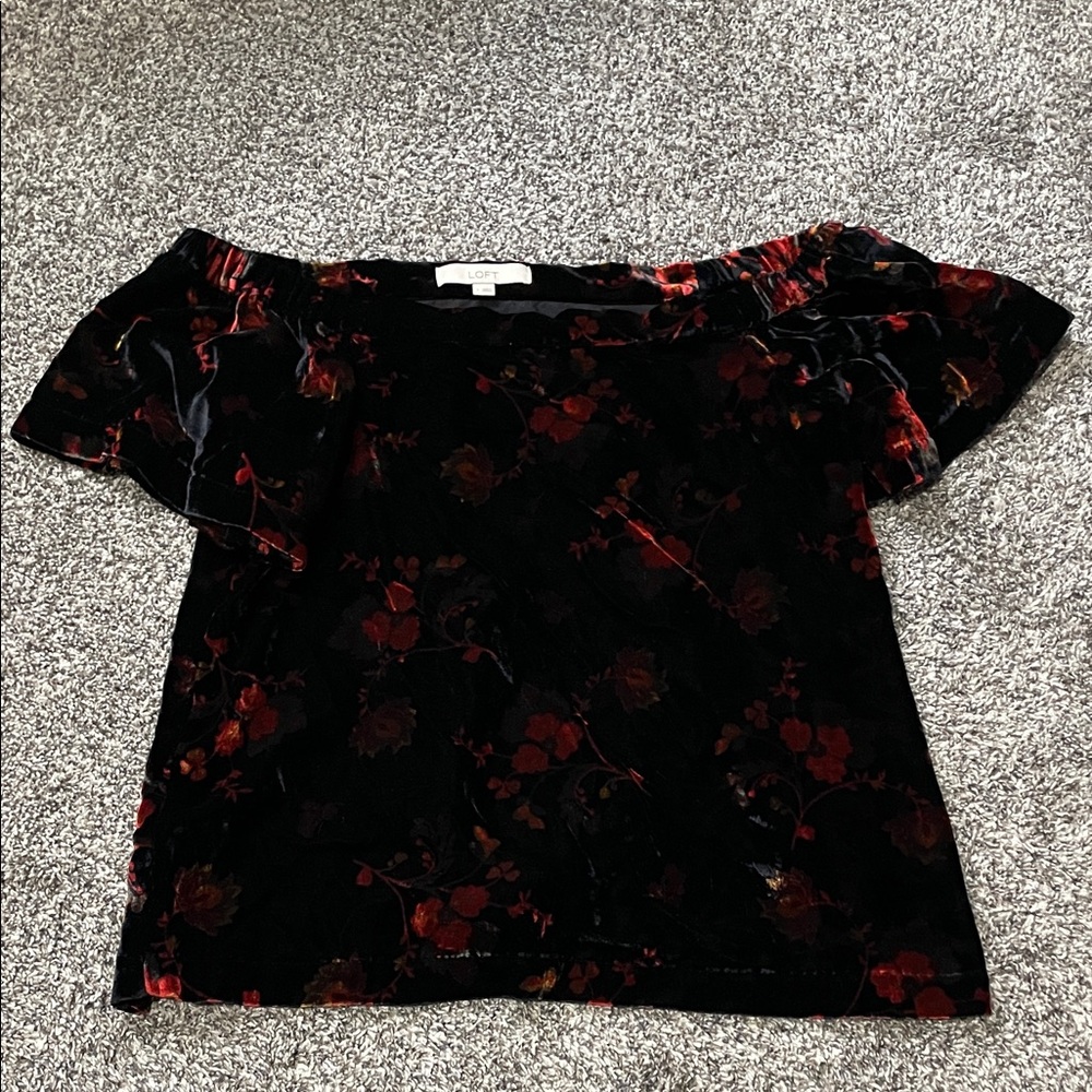 Floral velvet off the shoulder top size S